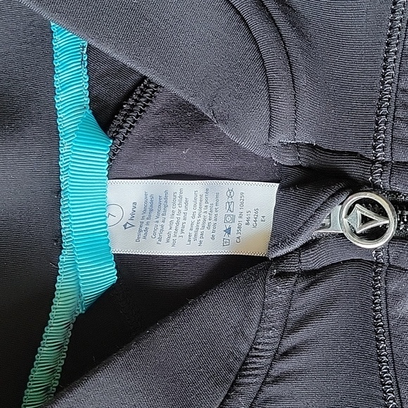 Ivivva jacket, size 7, euc - Picture 3 of 5